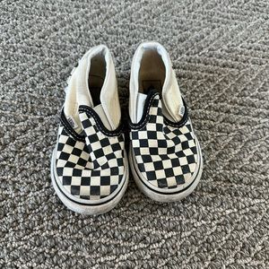 Vans Kids Slip on V Black and White Checkered Shoes - 6